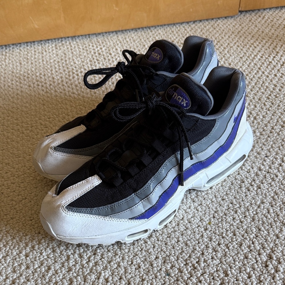 Nike Air Max 95 wolf grey Persian violet